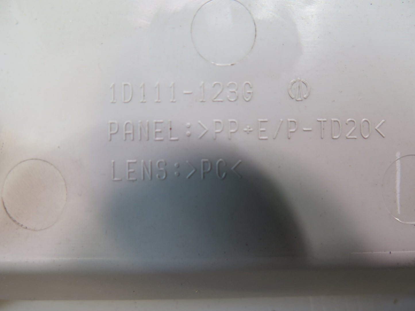 2010-2011 Lexus URJ150L GX460 Front Overhead Center Console Dome MAP Light Lamp