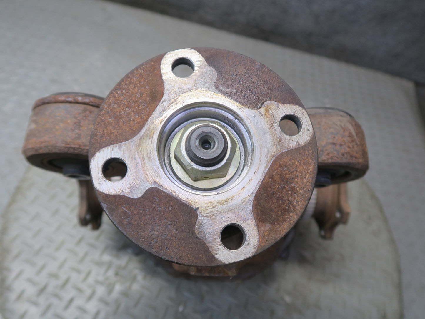04-09 Nissan Z33 350Z Conv A/T Rear Differential Carrier LSD 3.36 Ratio  34K OEM