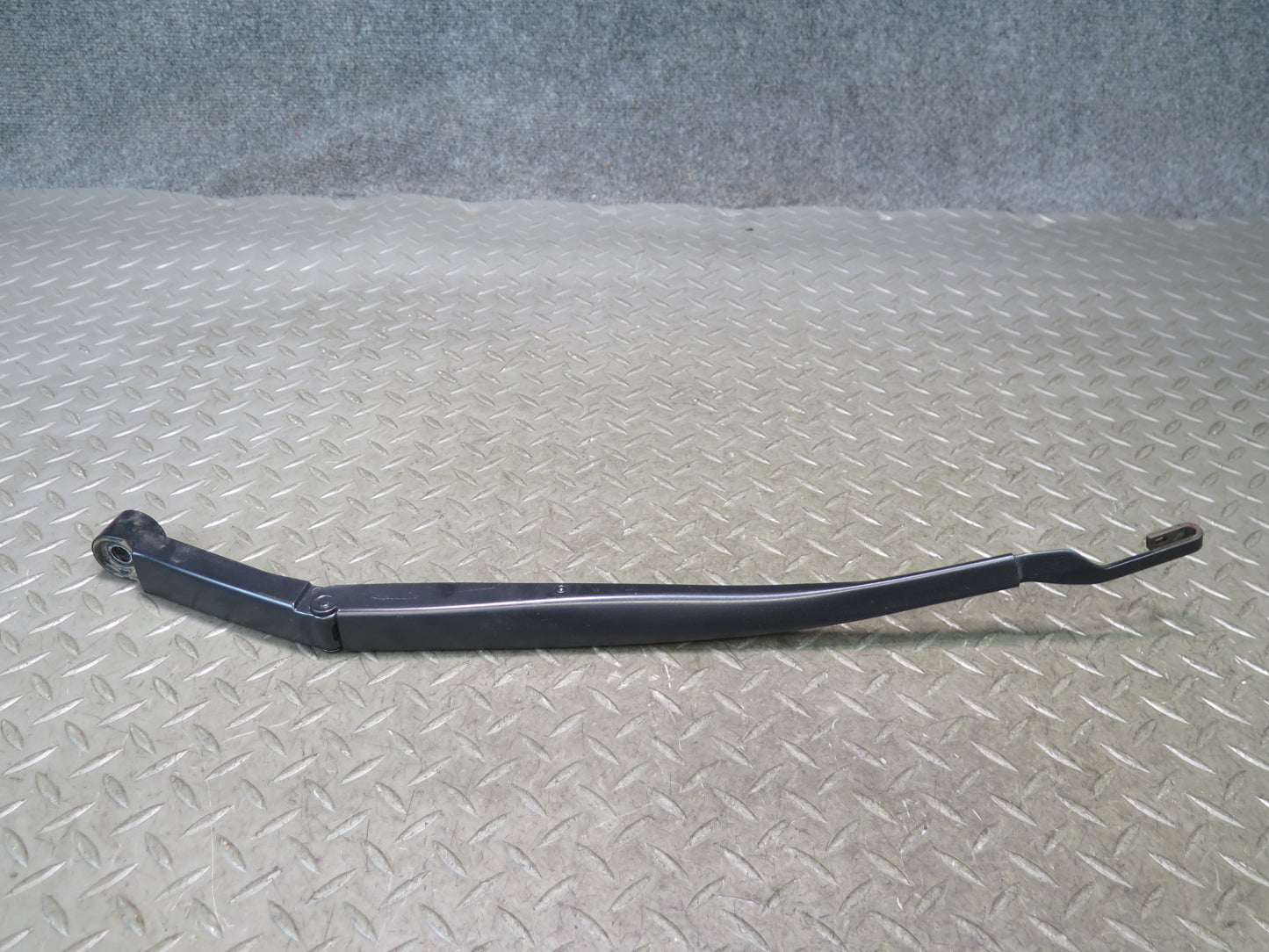 2010-2023 Lexus URJ150L GX460 Front Right & Left Side Windshield Wiper Arm Set