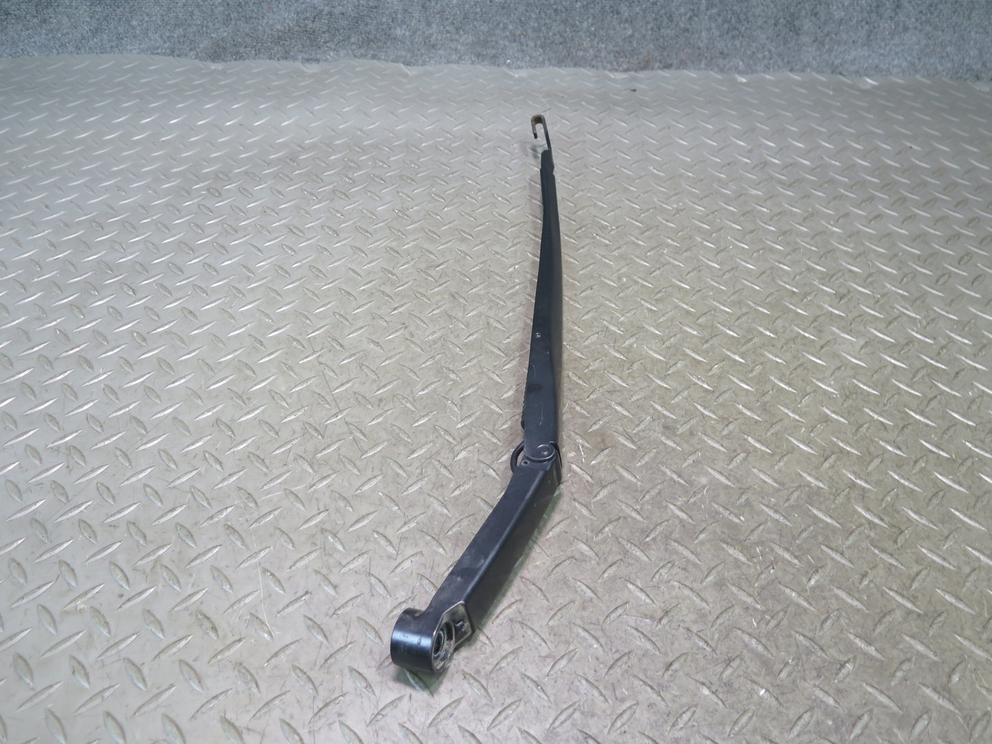 2010-2023 Lexus URJ150L GX460 Front Right & Left Side Windshield Wiper Arm Set