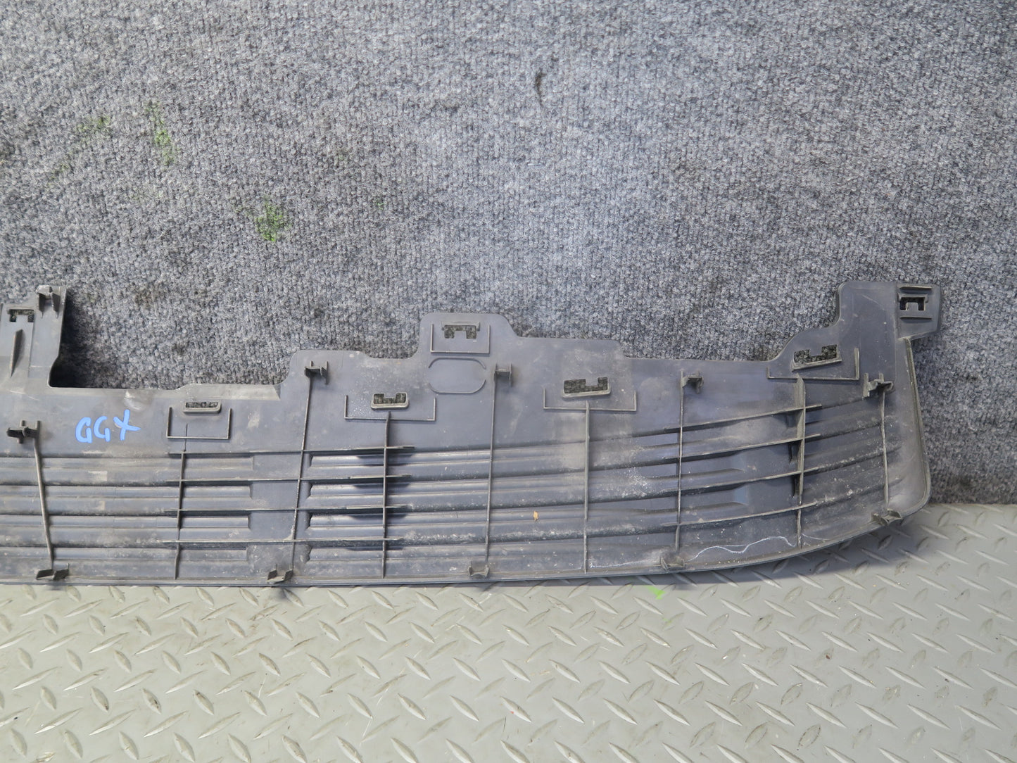 2010-2013 Lexus URJ150L GX460 Rear Bumper Center Upper Step Plate Molding