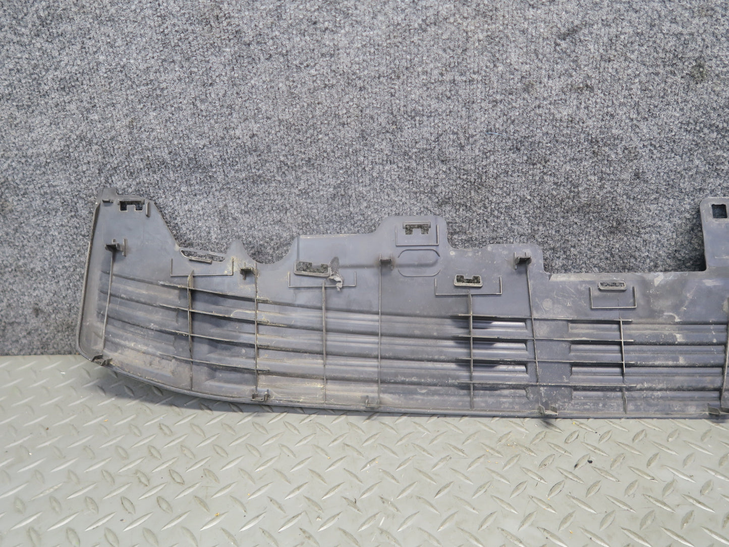 2010-2013 Lexus URJ150L GX460 Rear Bumper Center Upper Step Plate Molding