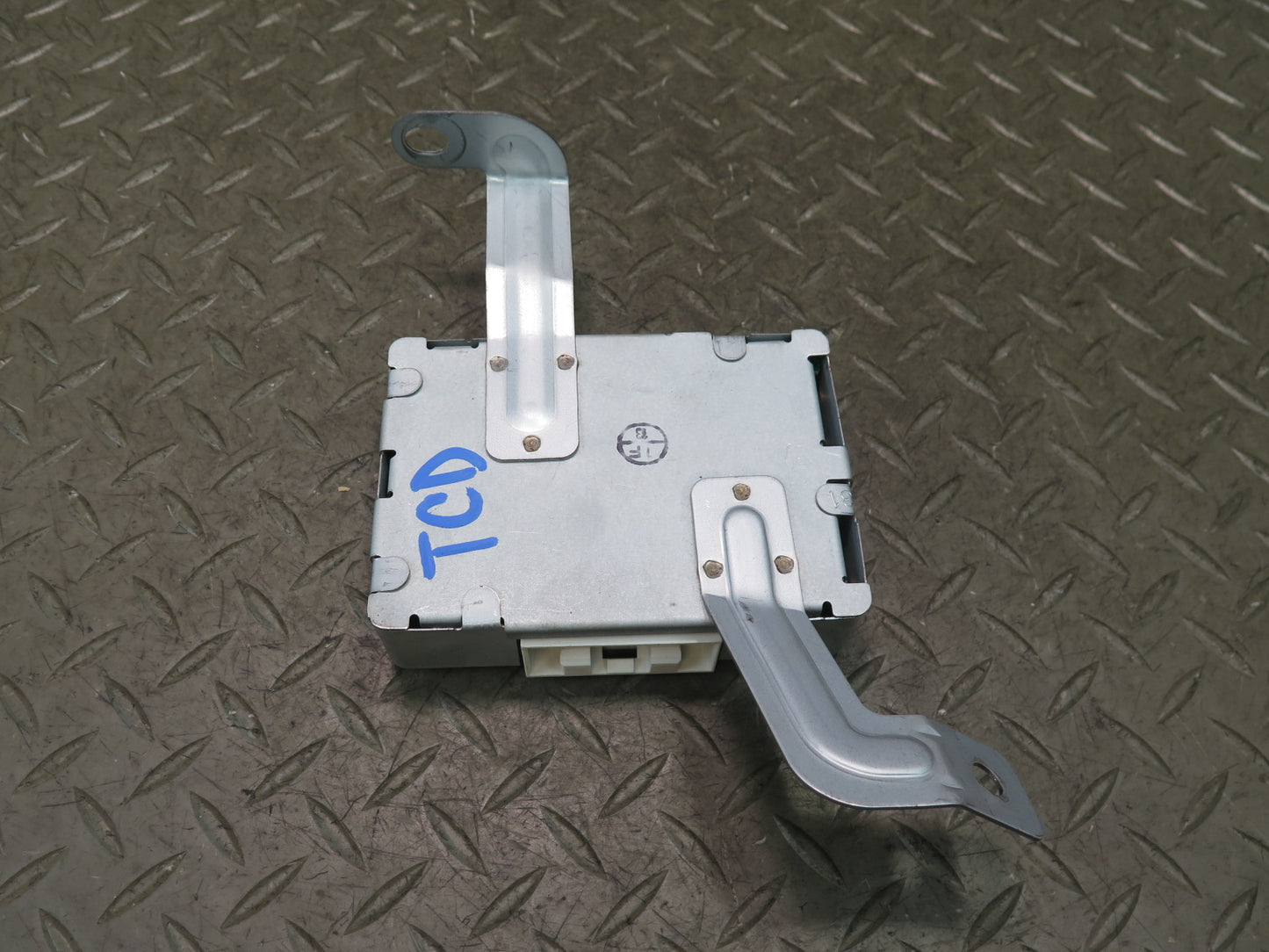 84-86 Toyota Cressida MX73 A43DE RWD TCM Auto Transmission Control Module OEM