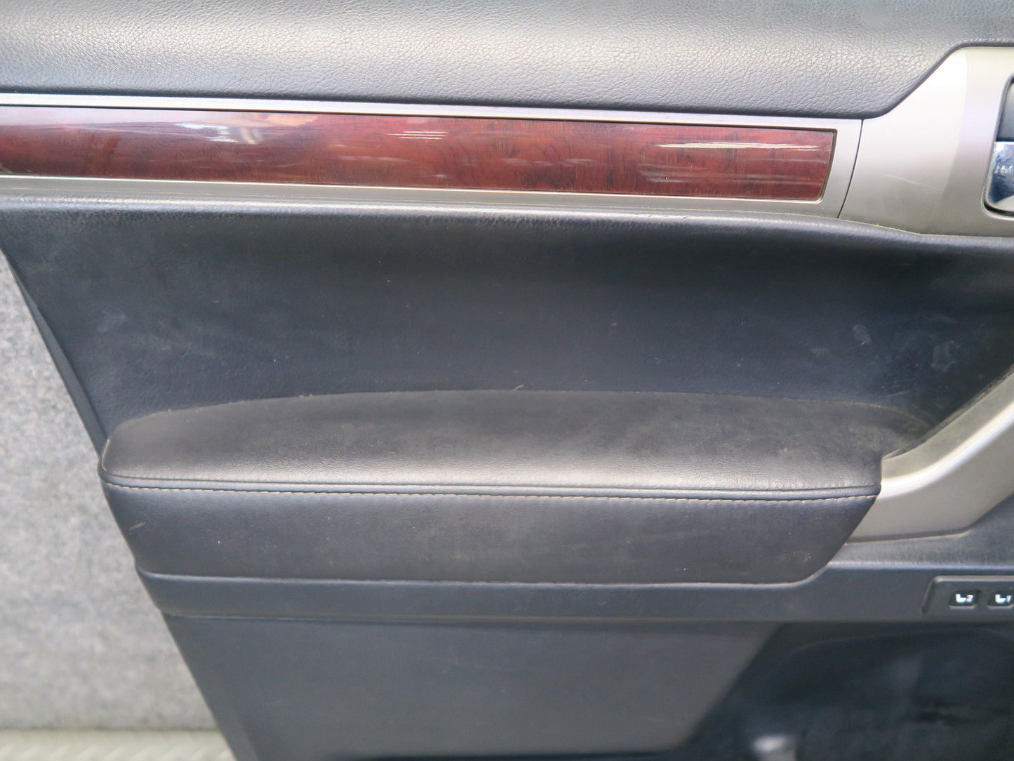 2010-2013 Lexus URJ150L GX460 Front Left Side Door Interior Trim Cover Panel