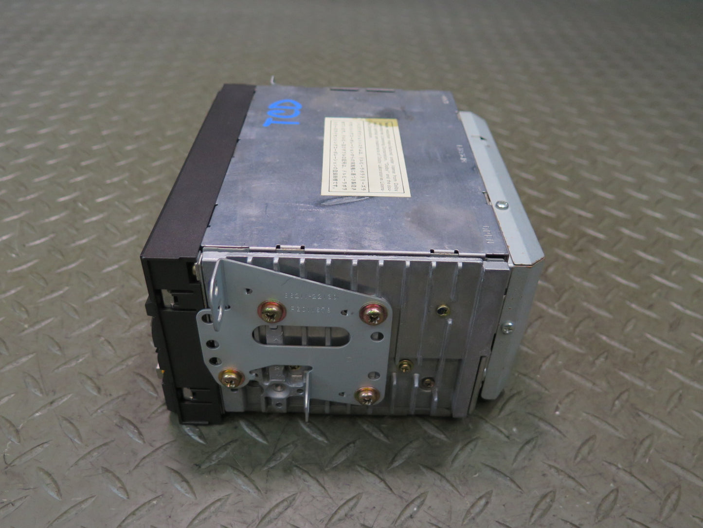 85-86 Toyota Cressida MX73 Audio Radio Head Unit Cassette Receiver 45K Miles OEM