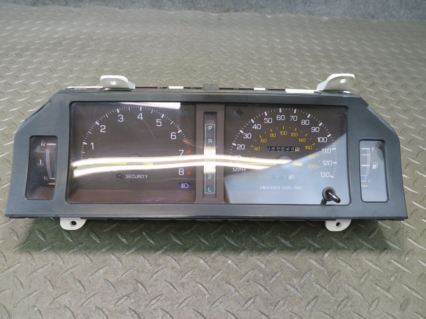 85-86 Toyota Cressida MX73 A/T Speedometer Instrument Cluster Gauge 45K Mile OEM