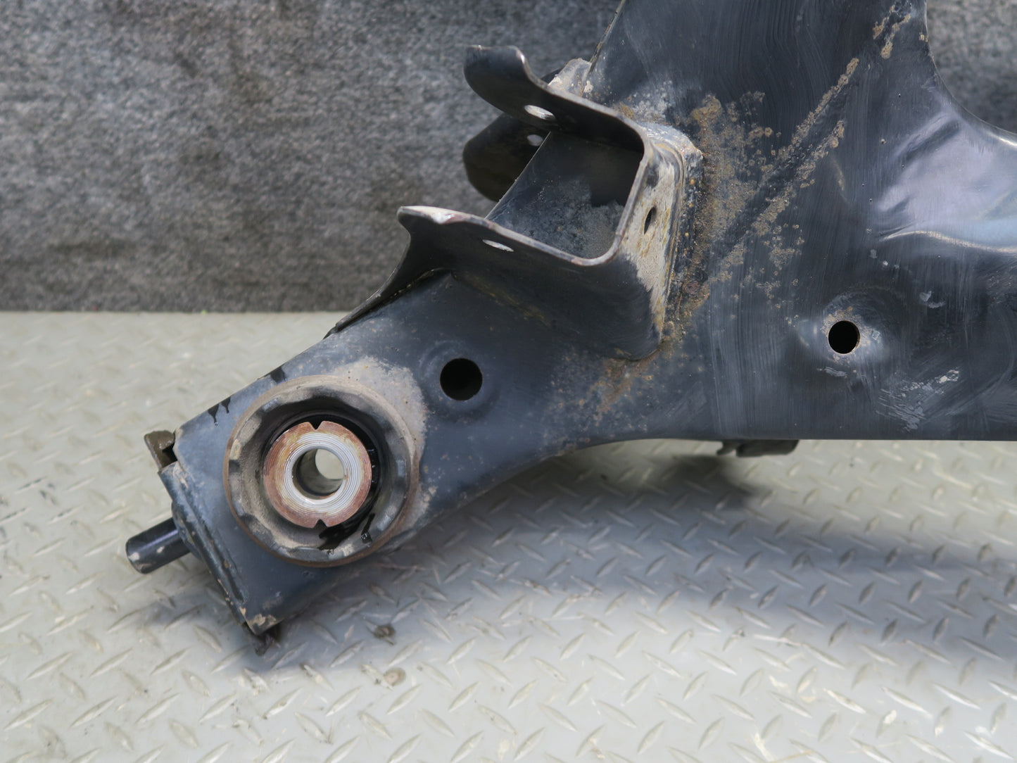 09-20 Nissan Z34 370Z Rear Suspension Subframe Crossmember Carrier 116K Mile OEM