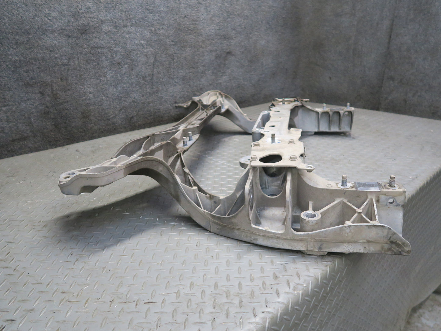 09-20 Nissan Z34 370Z Front Engine Subframe Crossmember Carrier Cradle OEM