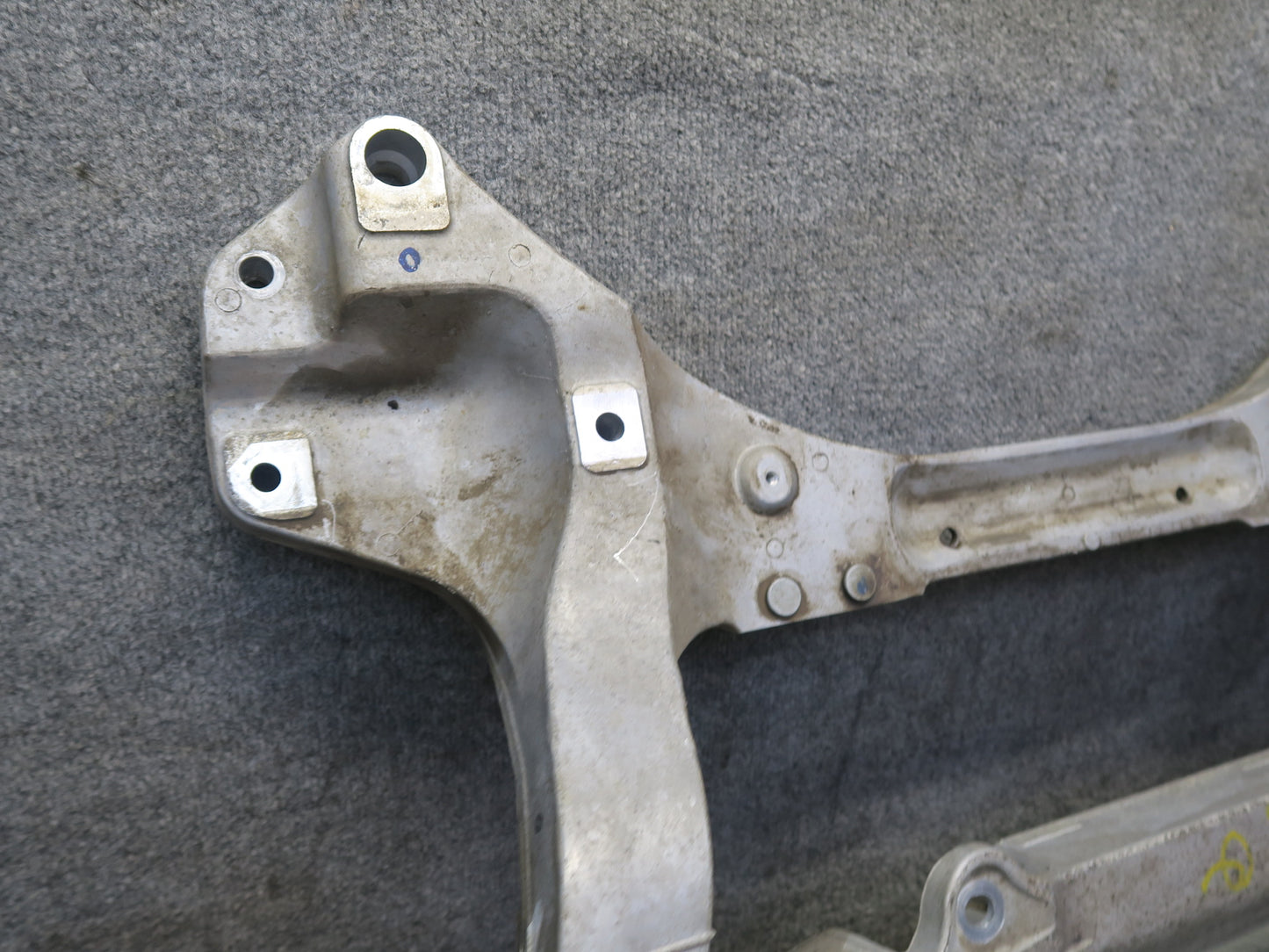 09-20 Nissan Z34 370Z Front Engine Subframe Crossmember Carrier Cradle OEM