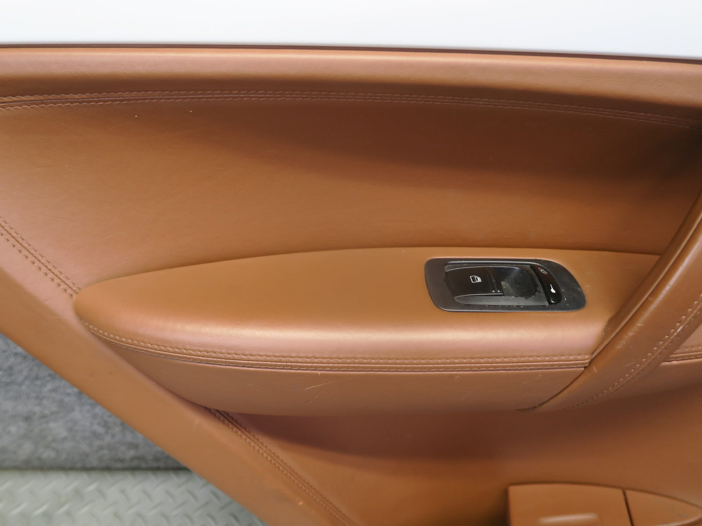 2008-2010 Porsche Cayenne 957 Rear Door Interior Trim Panel Chestnut Set of 2