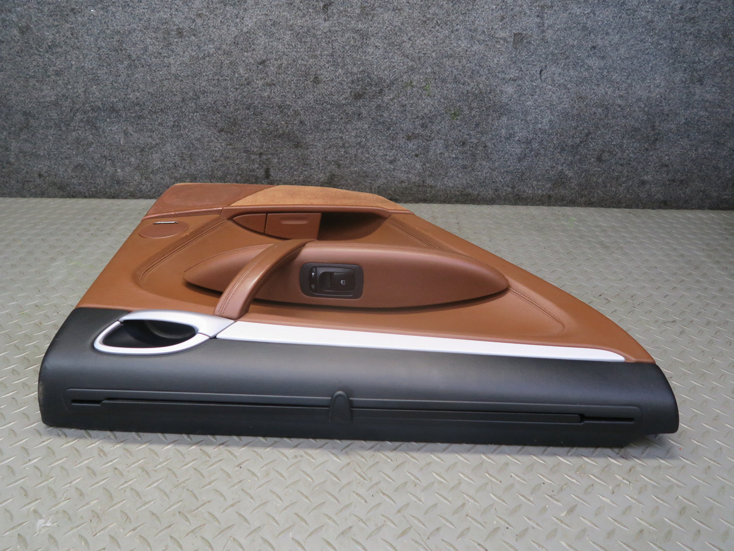 2008-2010 Porsche Cayenne 957 Rear Door Interior Trim Panel Chestnut Set of 2