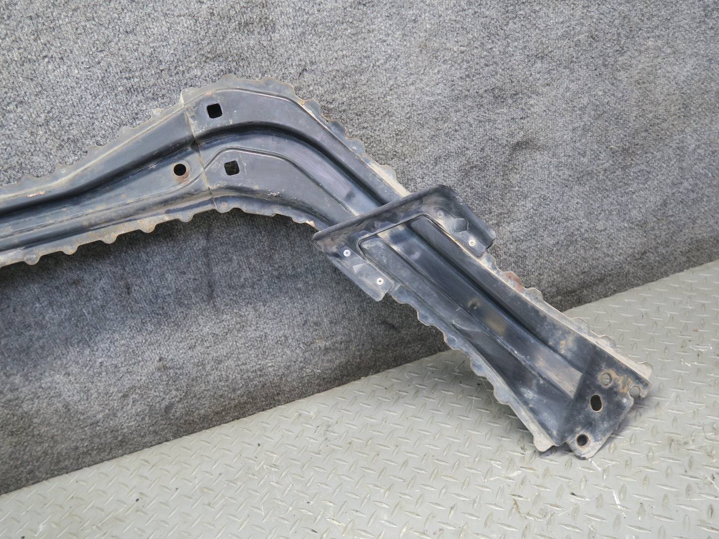 09-20 Nissan Z34 370Z Rear Suspension Crossmember Tunnel Stay Brace 116K OEM