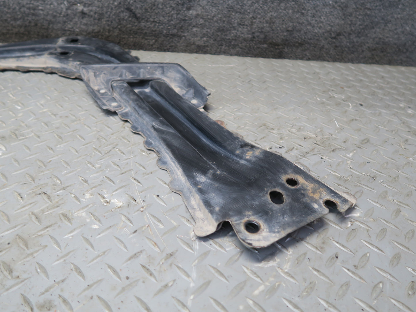09-20 Nissan Z34 370Z Rear Suspension Crossmember Tunnel Stay Brace 116K OEM