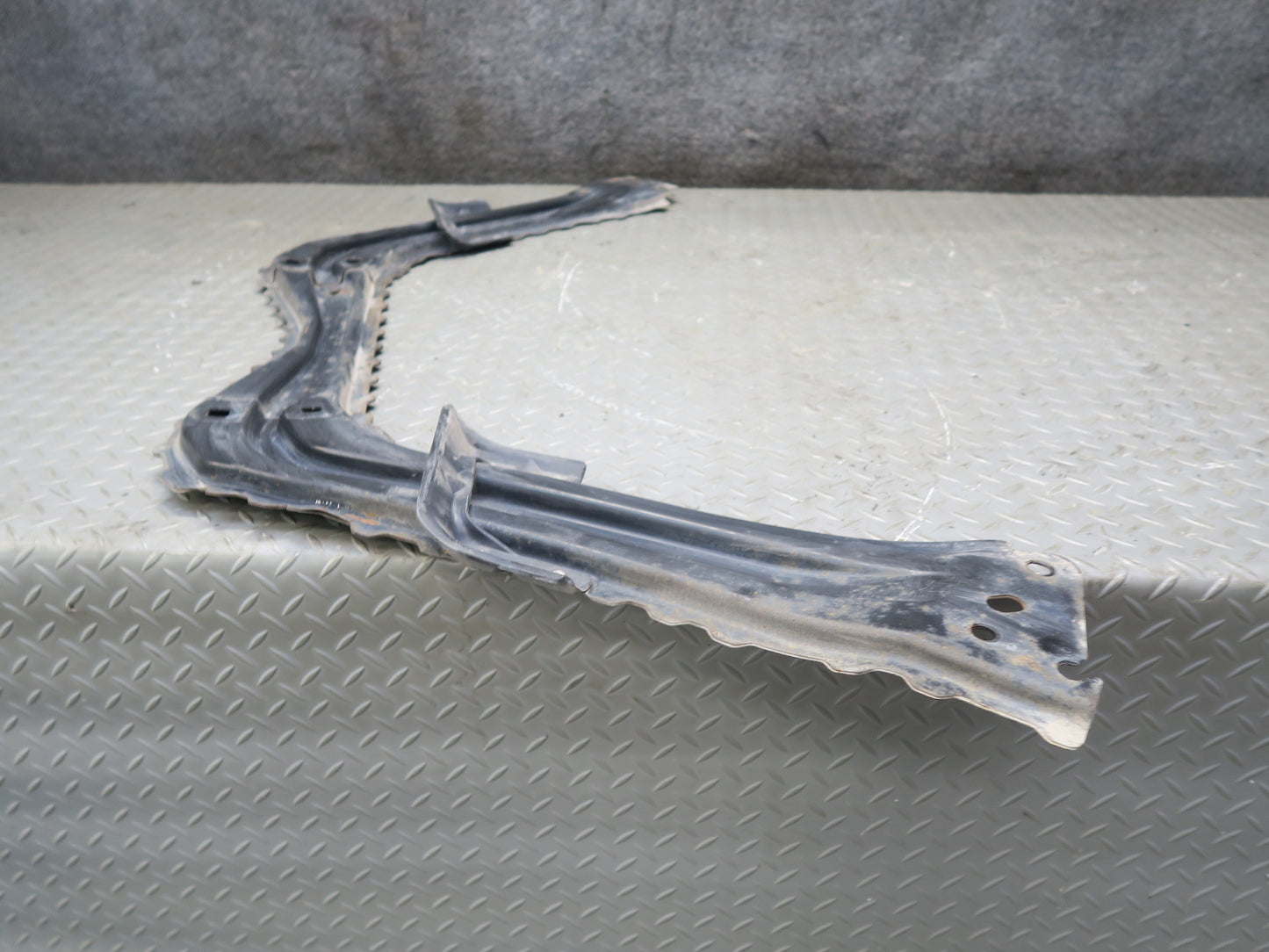 09-20 Nissan Z34 370Z Rear Suspension Crossmember Tunnel Stay Brace 116K OEM