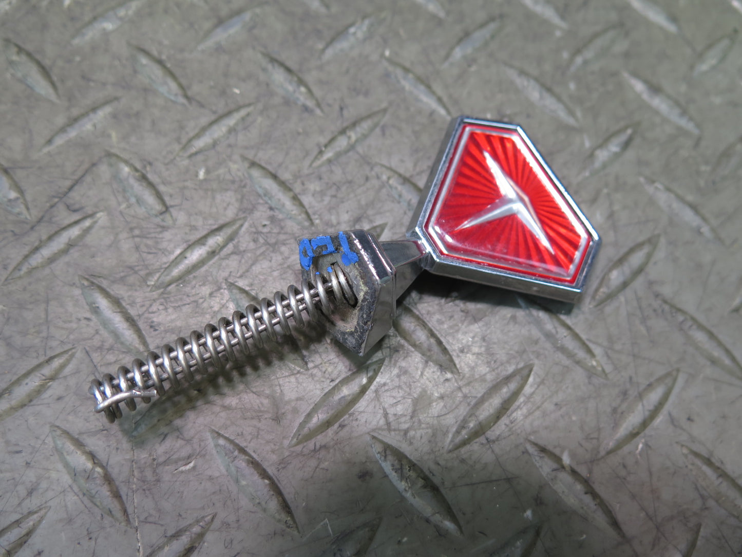 1986 Toyota Cressida MX73 Front Hood Emblem Logo Badge Symbol Ornament OEM