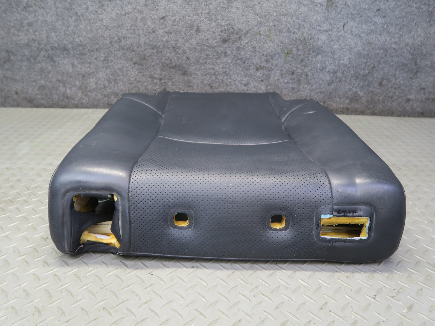 2010-2013 Lexus URJ150L GX460 Rear 2ND ROW Left Side Seat Upper Leather Cushion