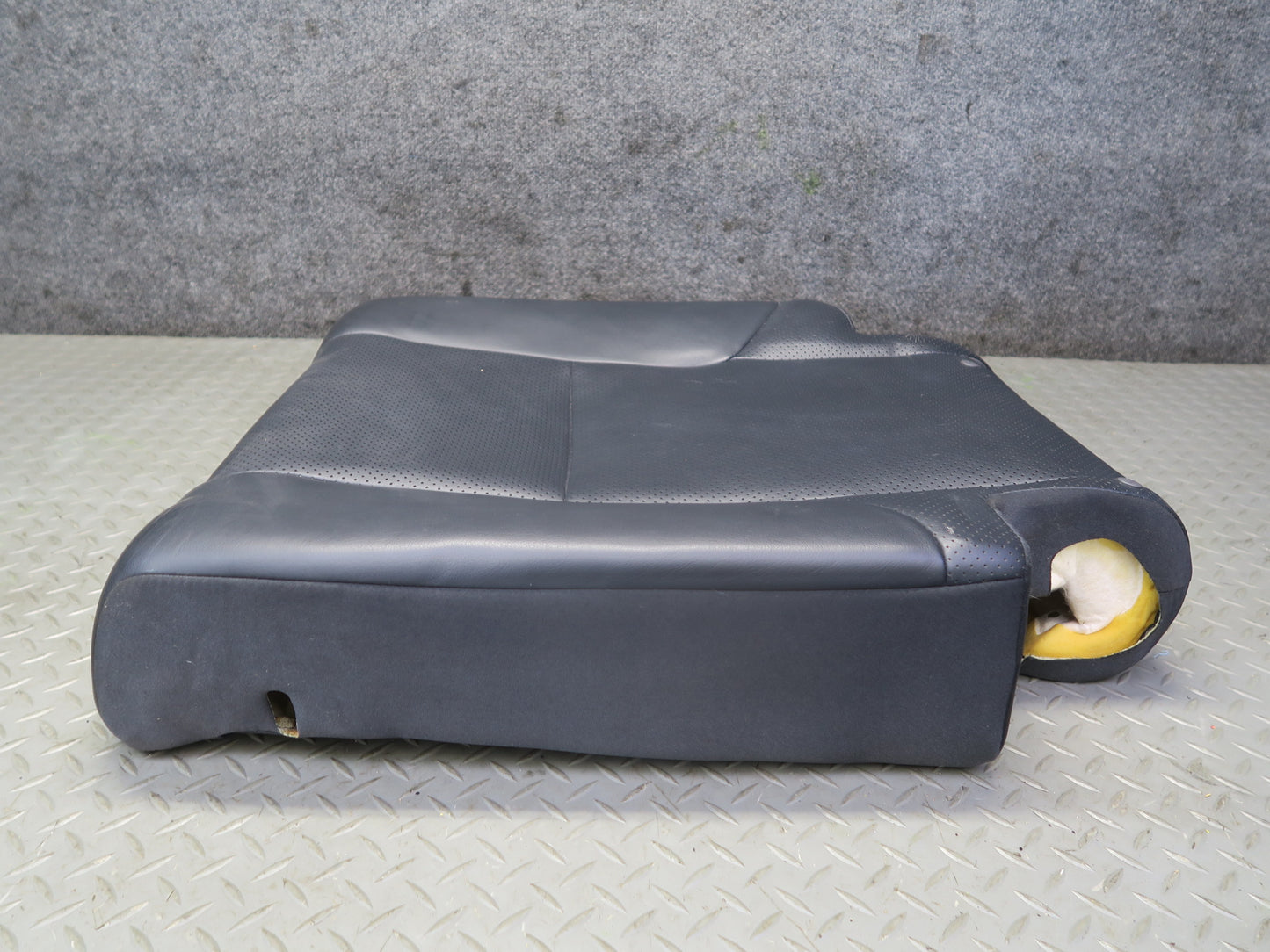 2010-2013 Lexus URJ150L GX460 Rear 2ND ROW Left Side Seat Upper Leather Cushion