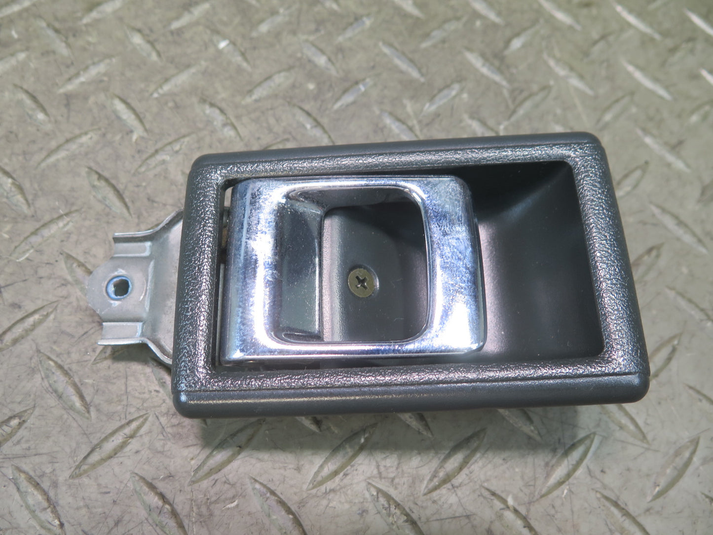 84-86 Toyota Cressida MX73 Sedan Set of 2 Front Door Interior Handle Gray OEM