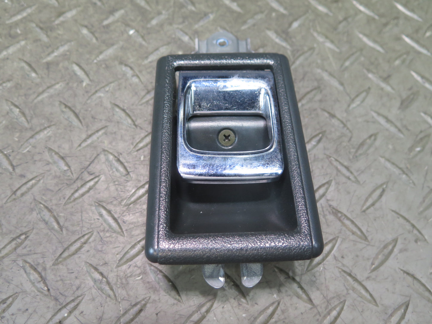 84-86 Toyota Cressida MX73 Sedan Set of 2 Front Door Interior Handle Gray OEM