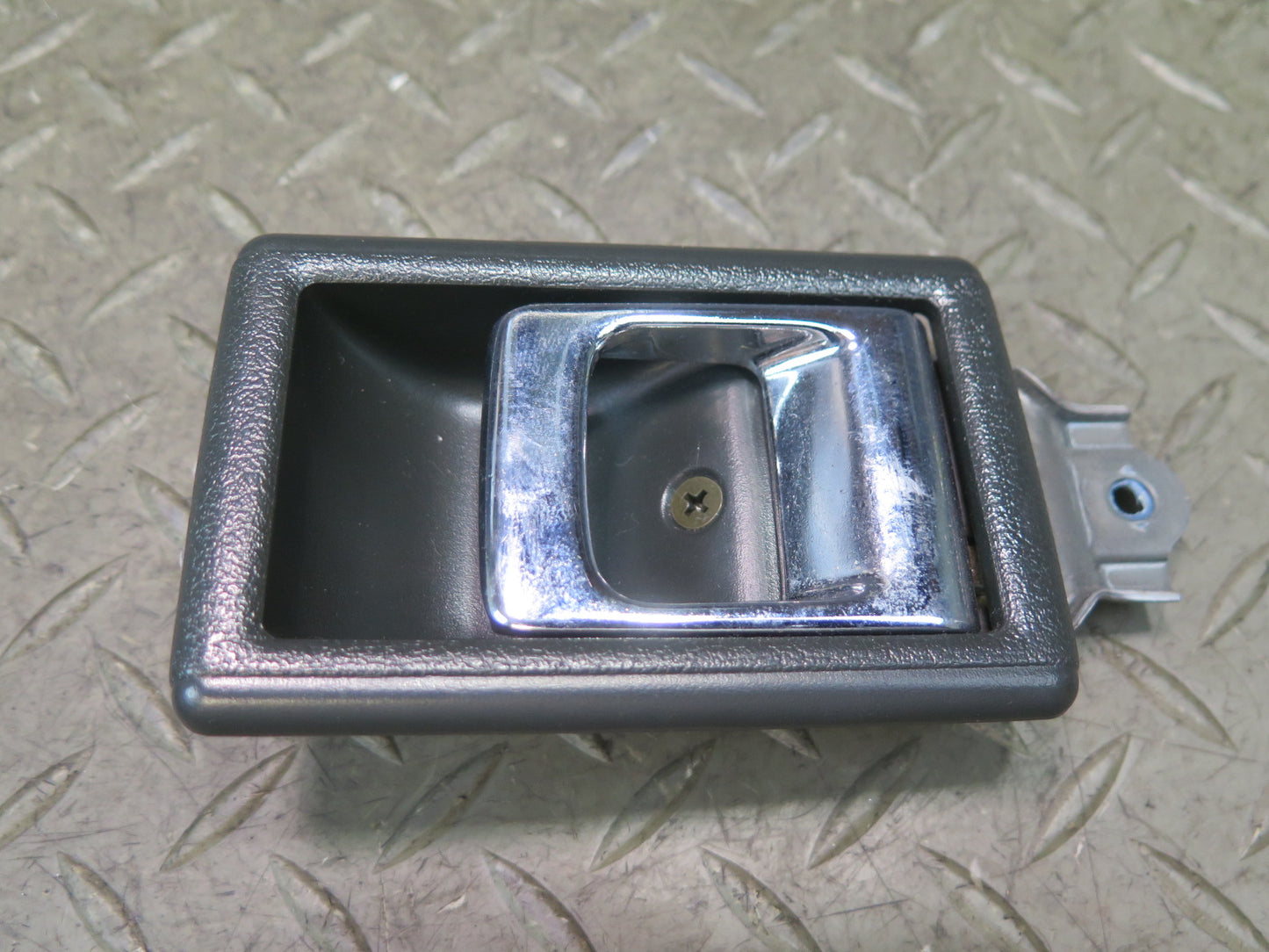 84-86 Toyota Cressida MX73 Sedan Set of 2 Front Door Interior Handle Gray OEM