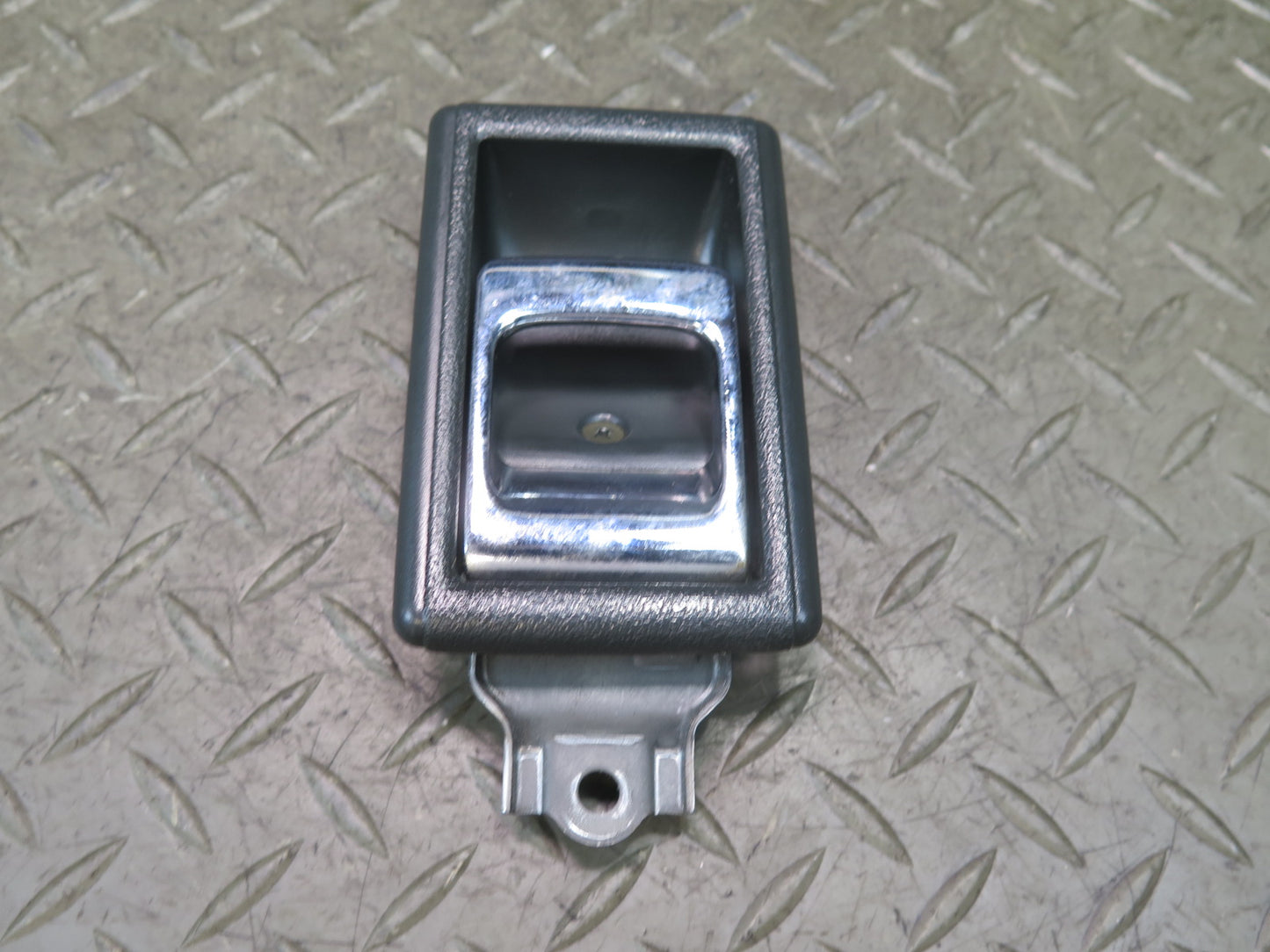 84-86 Toyota Cressida MX73 Sedan Set of 2 Front Door Interior Handle Gray OEM