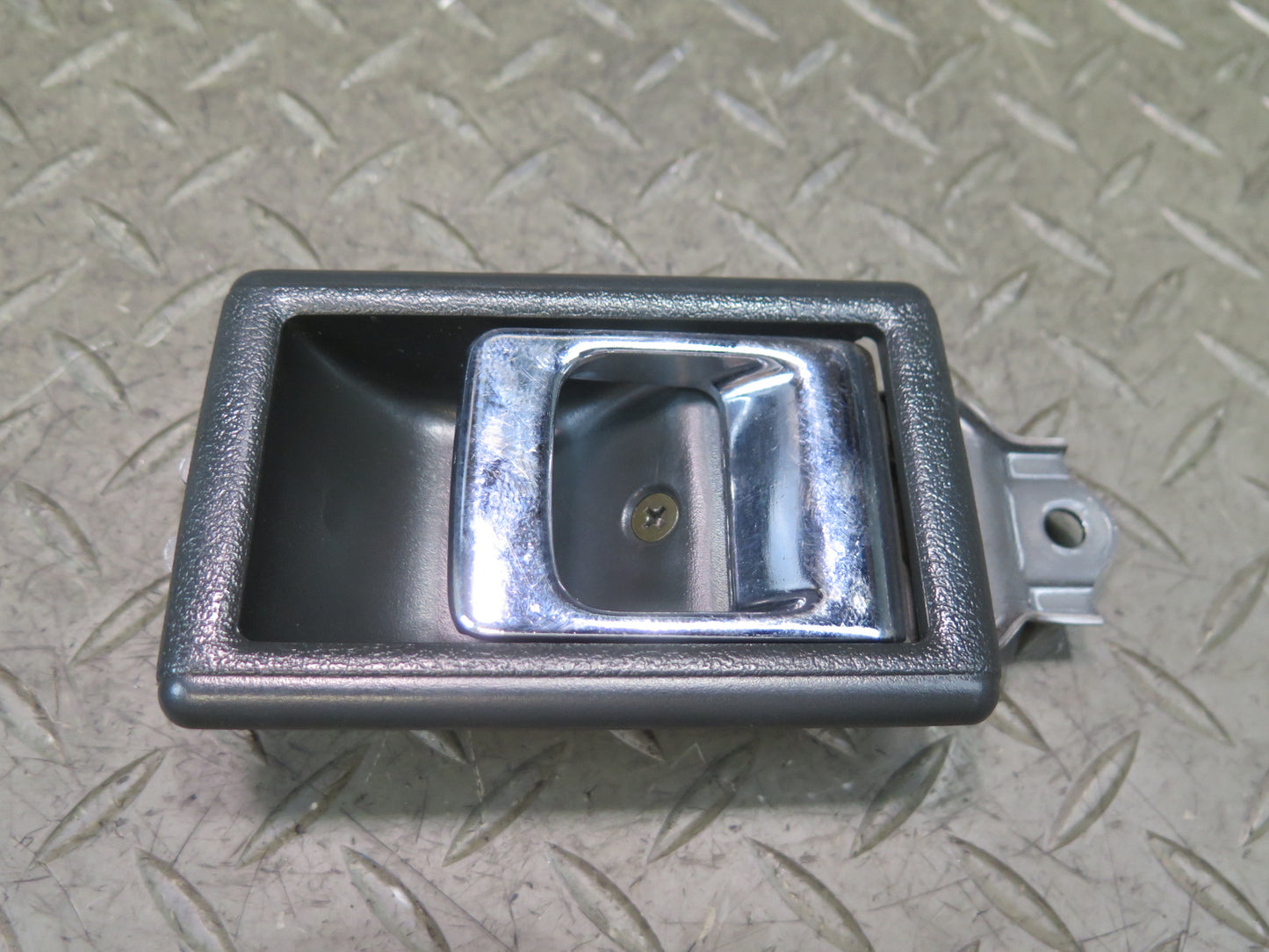 84-86 Toyota Cressida MX73 Sedan Set of 2 Front Door Interior Handle Gray OEM