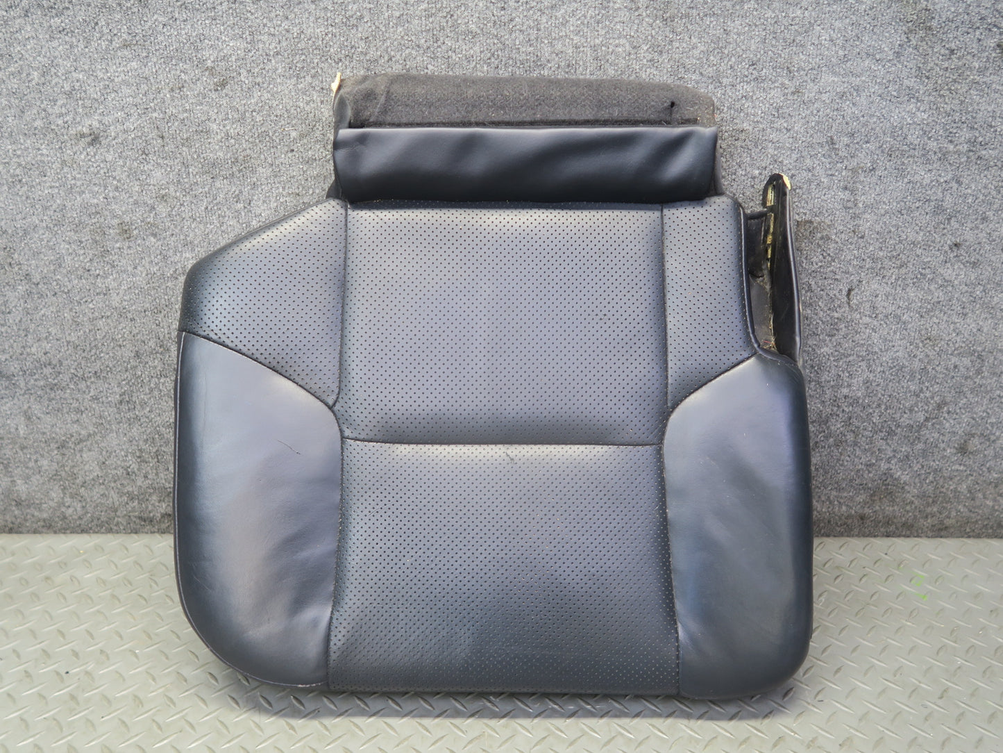 2010-2013 Lexus URJ150L GX460 Rear 2ND ROW Right Side Seat Lower Leather Cushion