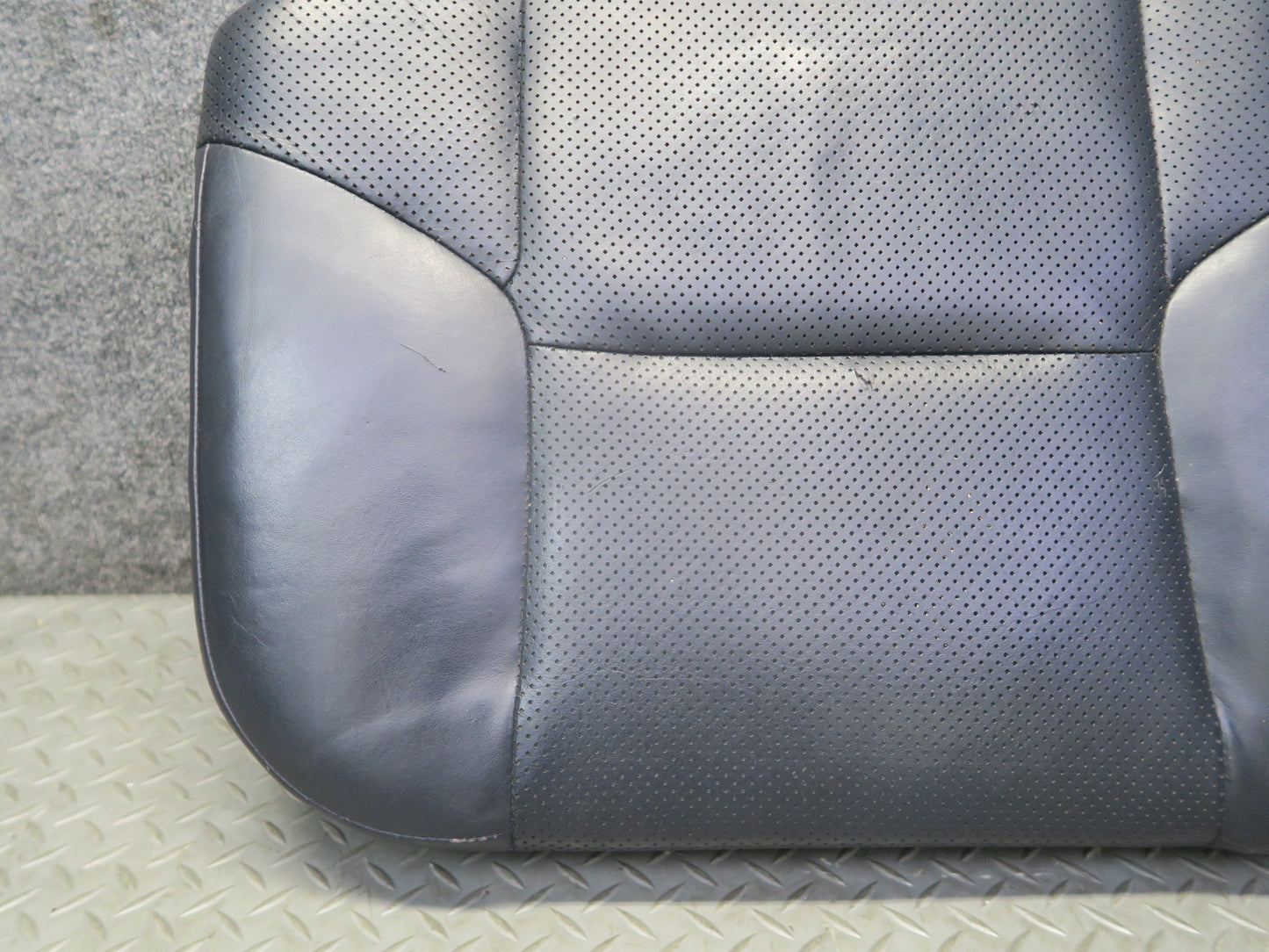 2010-2013 Lexus URJ150L GX460 Rear 2ND ROW Right Side Seat Lower Leather Cushion