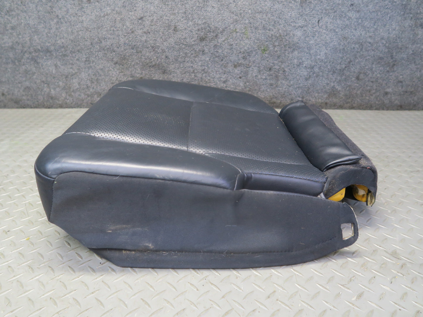 2010-2013 Lexus URJ150L GX460 Rear 2ND ROW Right Side Seat Lower Leather Cushion