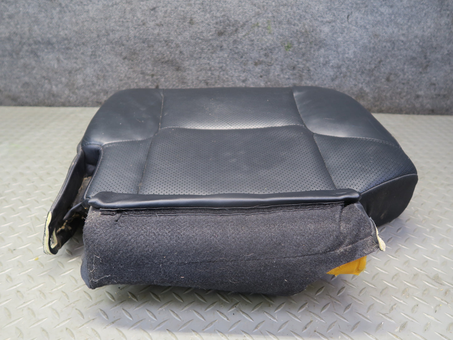 2010-2013 Lexus URJ150L GX460 Rear 2ND ROW Right Side Seat Lower Leather Cushion
