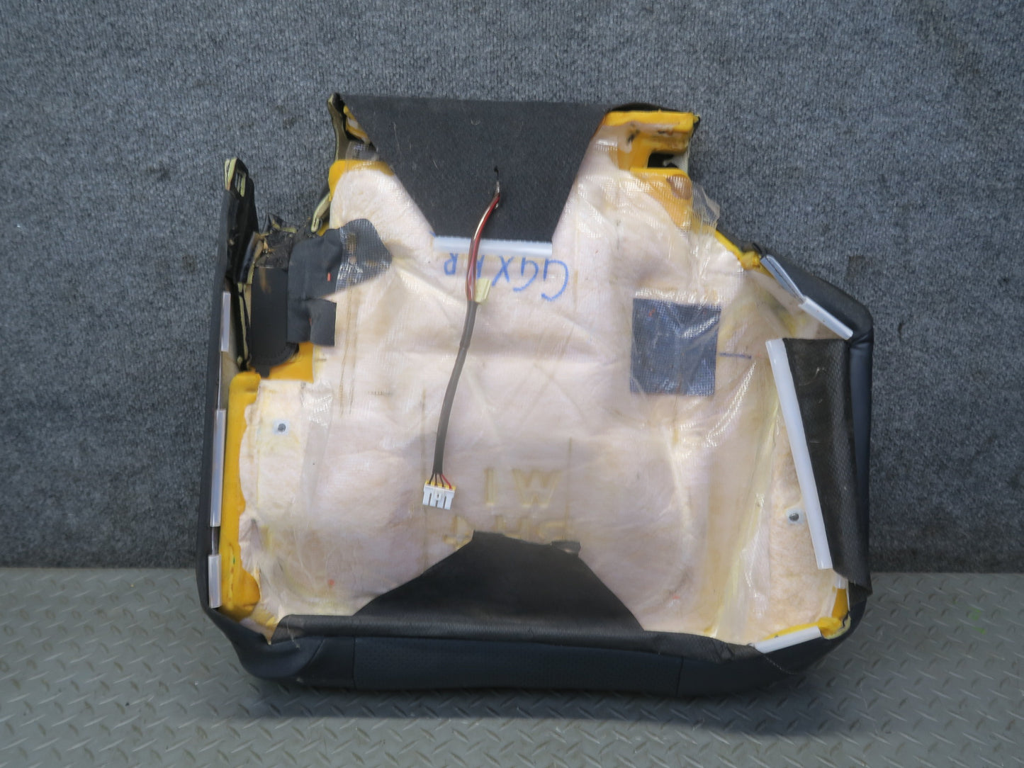 2010-2013 Lexus URJ150L GX460 Rear 2ND ROW Right Side Seat Lower Leather Cushion