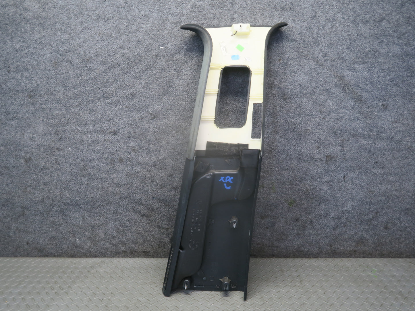 2006-2010 Porsche Cayenne 957 Interior B Pillar Upper Trim Panel Set of 2