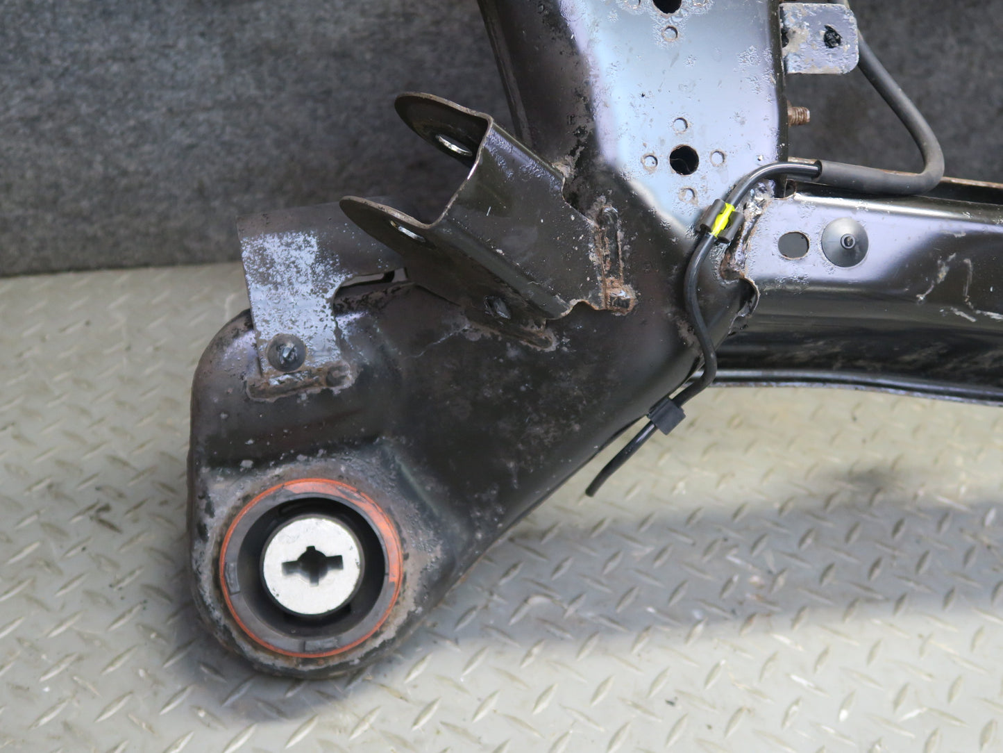 2014-2020 Maserati Ghibli M157 SQ4 AWD Rear Subframe Crossmember Carrier Cradle