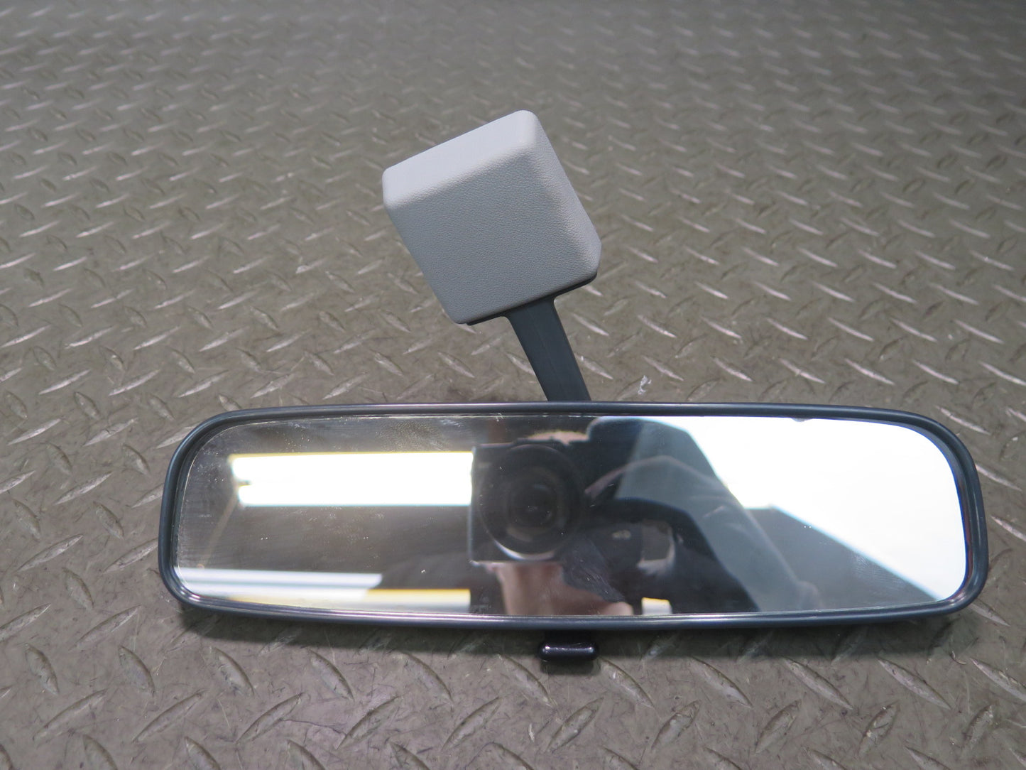 84-86 Toyota Cressida MX73 Manual Dimming Interior Rear View Mirror Gray OEM