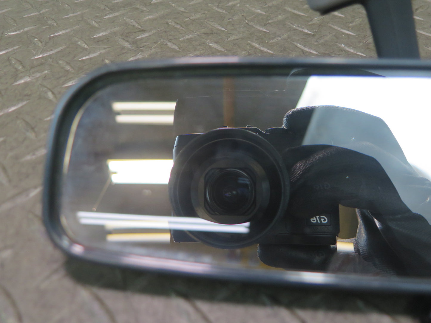 84-86 Toyota Cressida MX73 Manual Dimming Interior Rear View Mirror Gray OEM