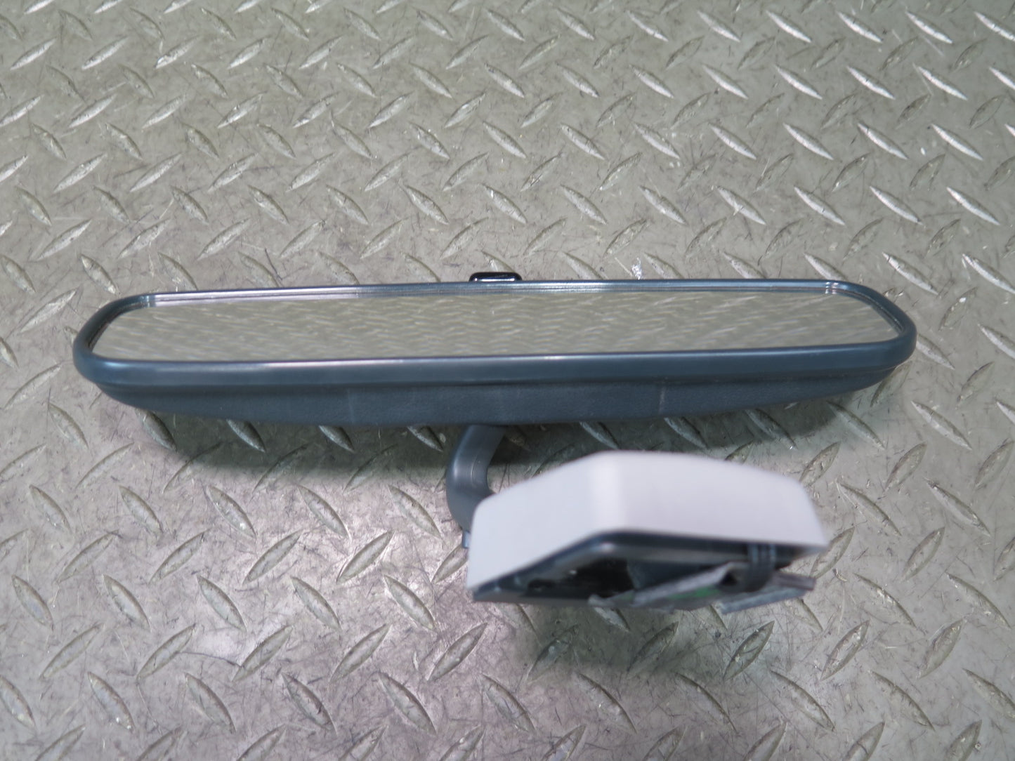 84-86 Toyota Cressida MX73 Manual Dimming Interior Rear View Mirror Gray OEM
