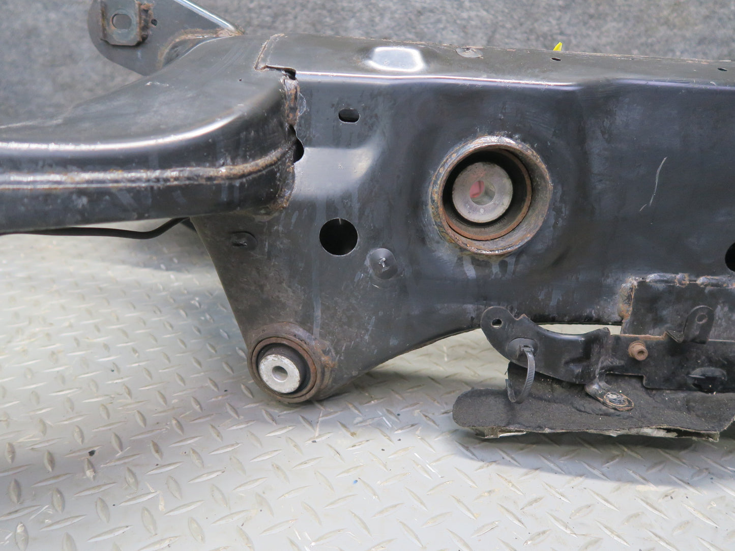 2014-2020 Maserati Ghibli M157 SQ4 AWD Rear Subframe Crossmember Carrier Cradle