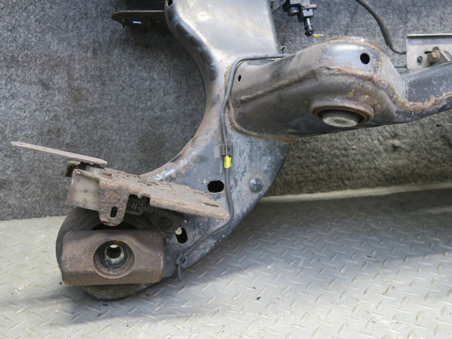 2014-2020 Maserati Ghibli M157 SQ4 AWD Rear Subframe Crossmember Carrier Cradle