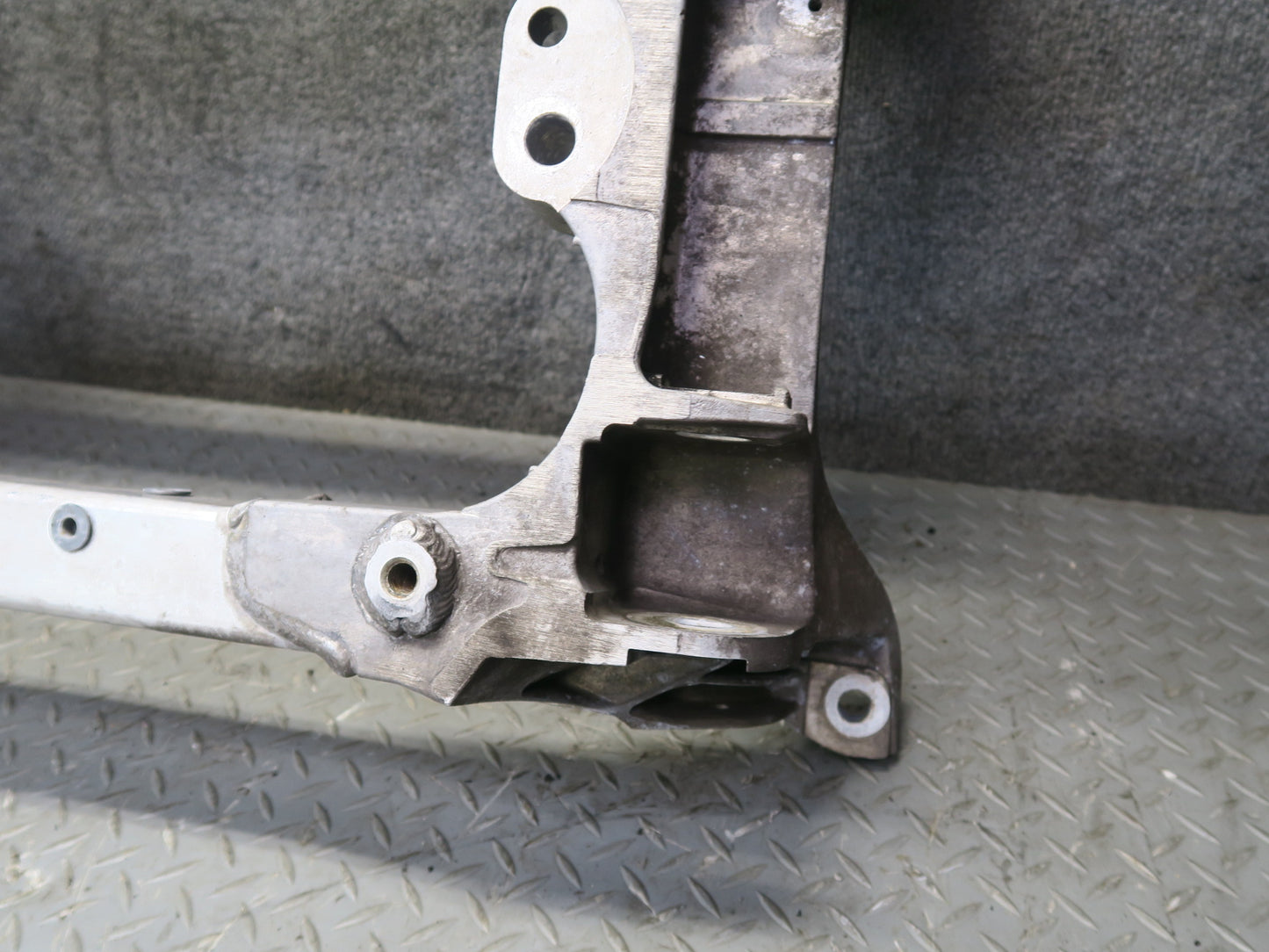 2014-2020 Maserati Ghibli M157 SQ4 AWD Front Subframe Crossmember Carrier