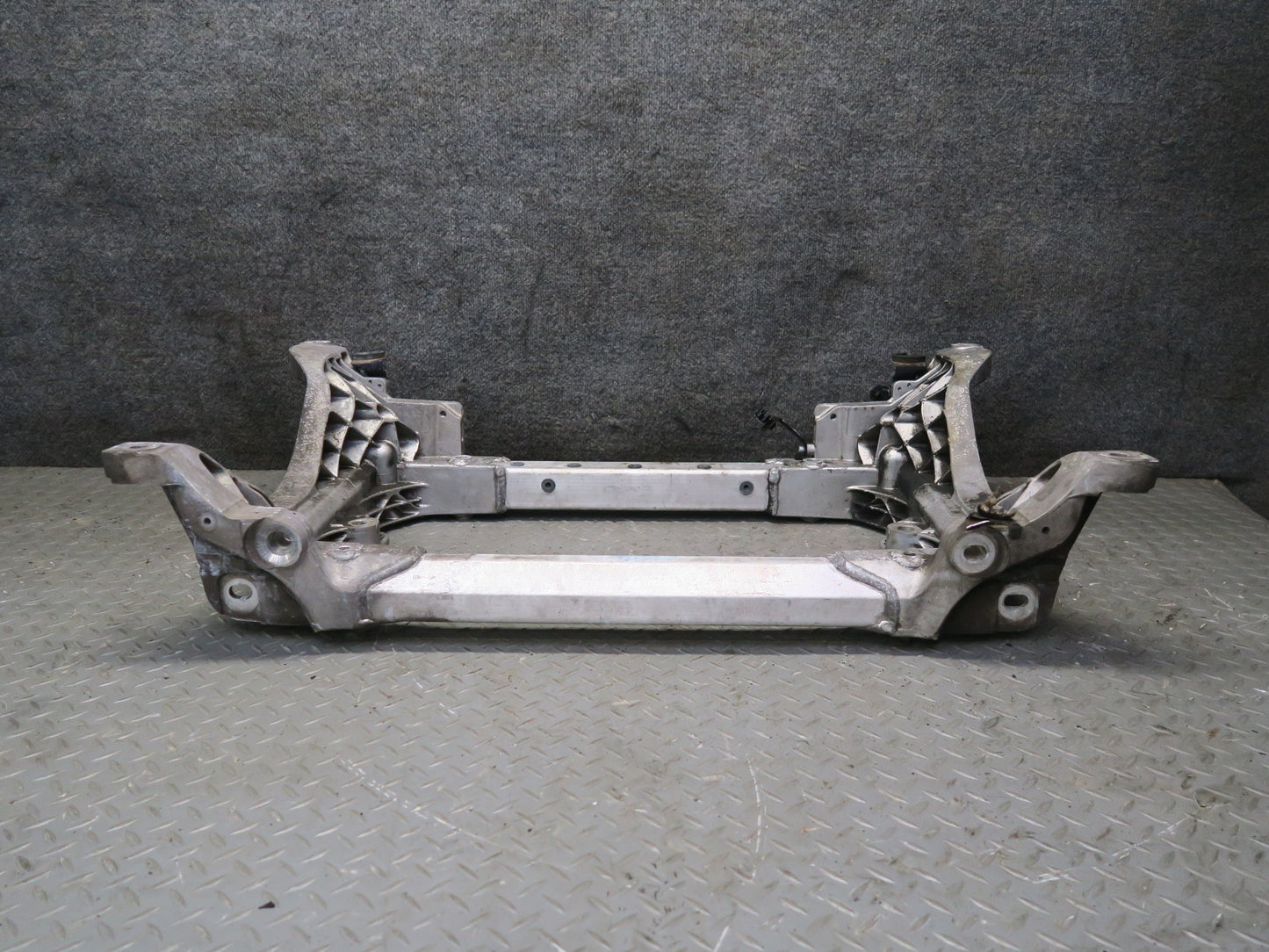 2014-2020 Maserati Ghibli M157 SQ4 AWD Front Subframe Crossmember Carrier