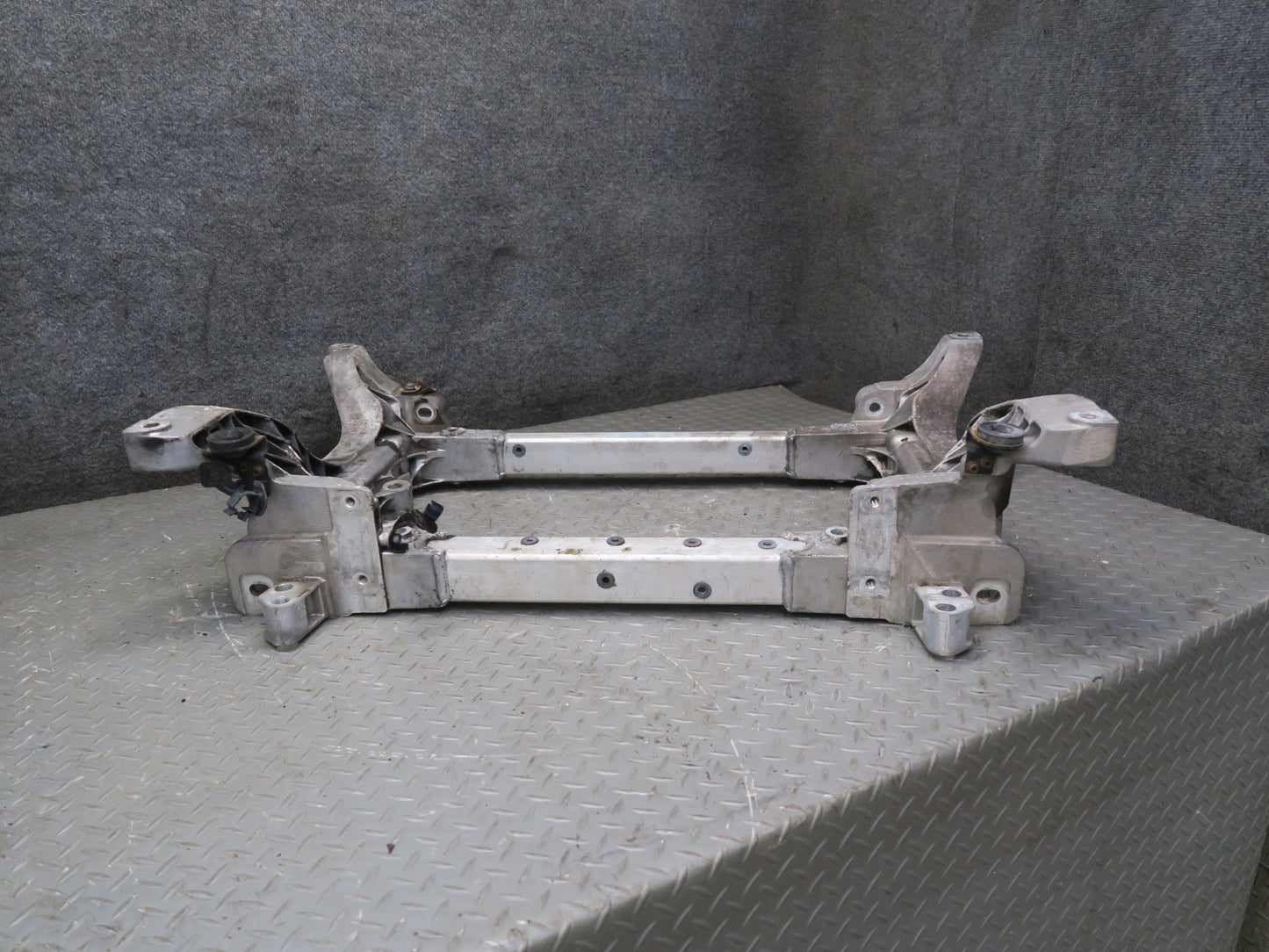 2014-2020 Maserati Ghibli M157 SQ4 AWD Front Subframe Crossmember Carrier