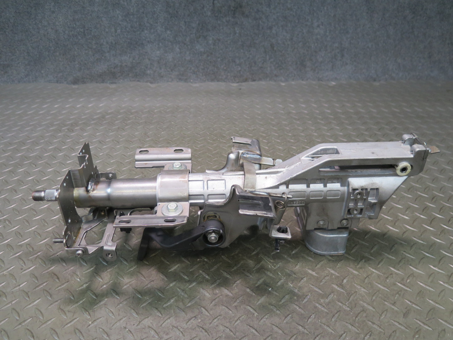 09-12 Nissan Z34 370Z Steering Column w Lock Assembly 116K Miles OEM