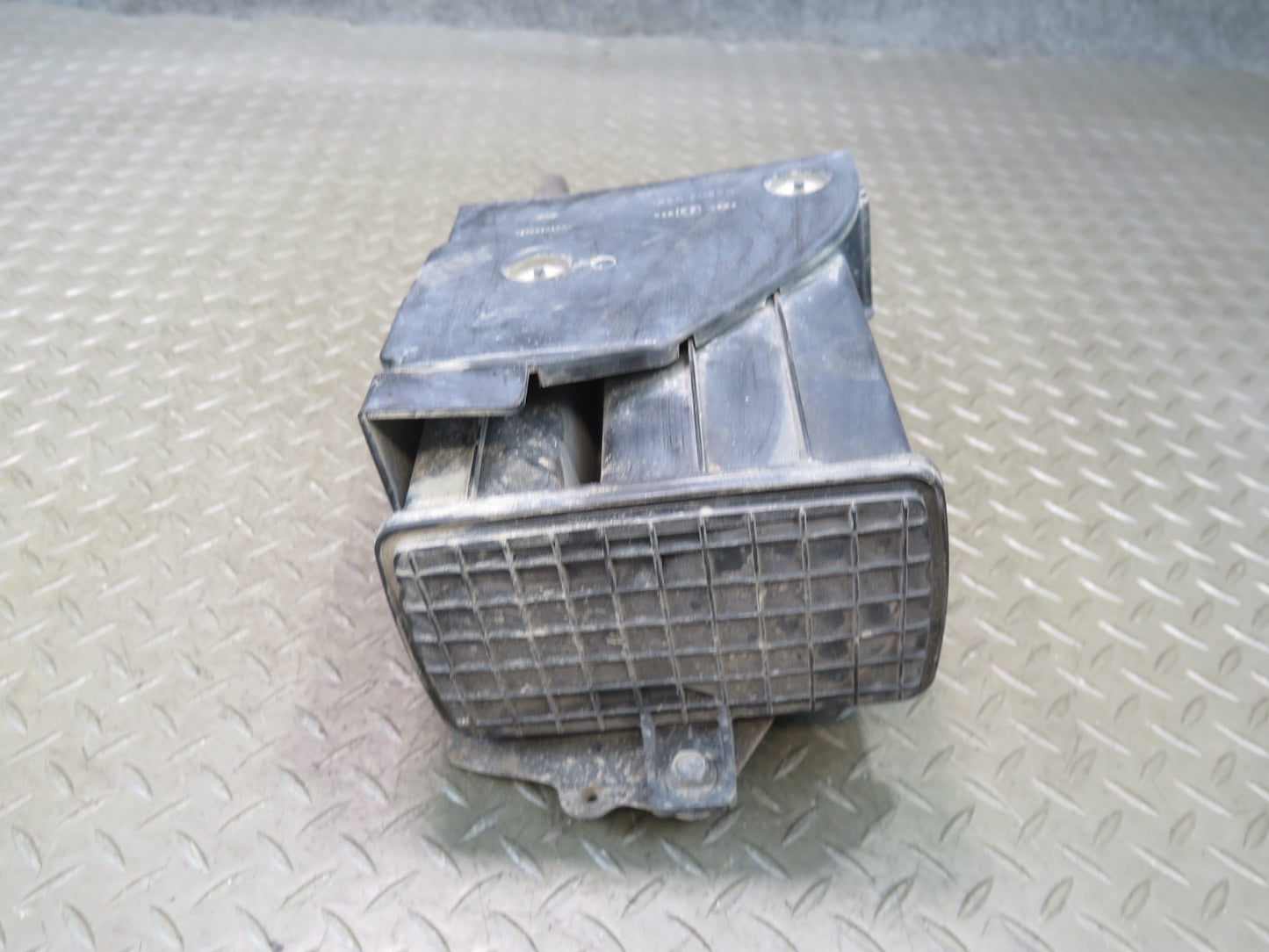 09-20 Nissan Z34 370Z Fuel Evap Vapor Charcoal Canister 14950-AM600 OEM