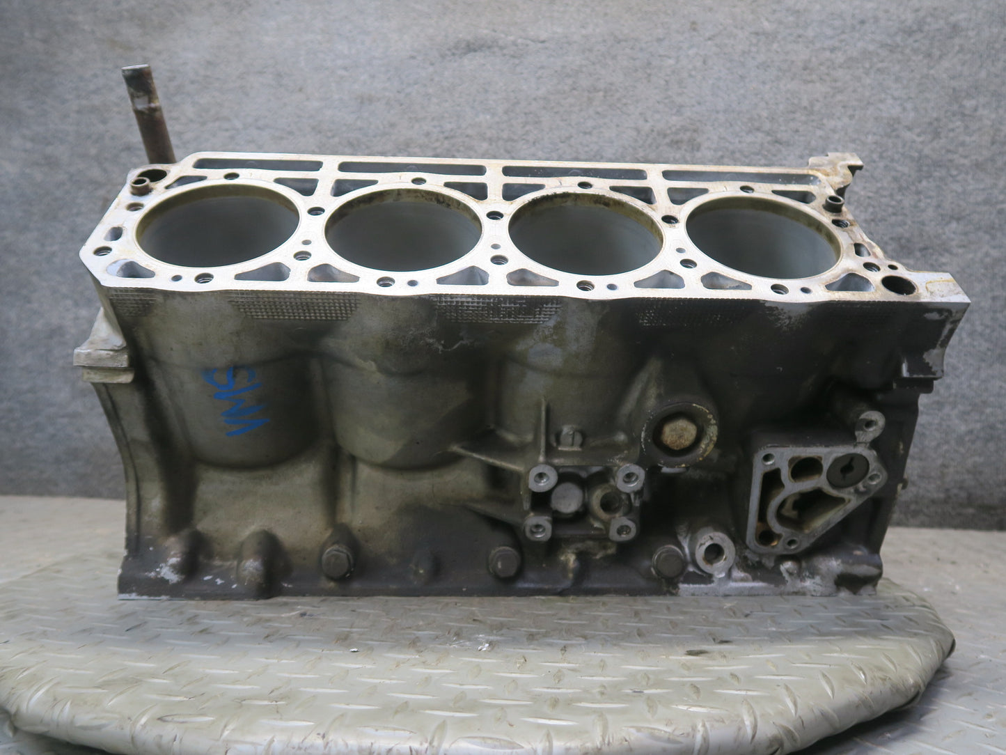 86-91 Mercedes W126 C126 5.5L M117 117.968 Engine Motor Block 1170112401 OEM