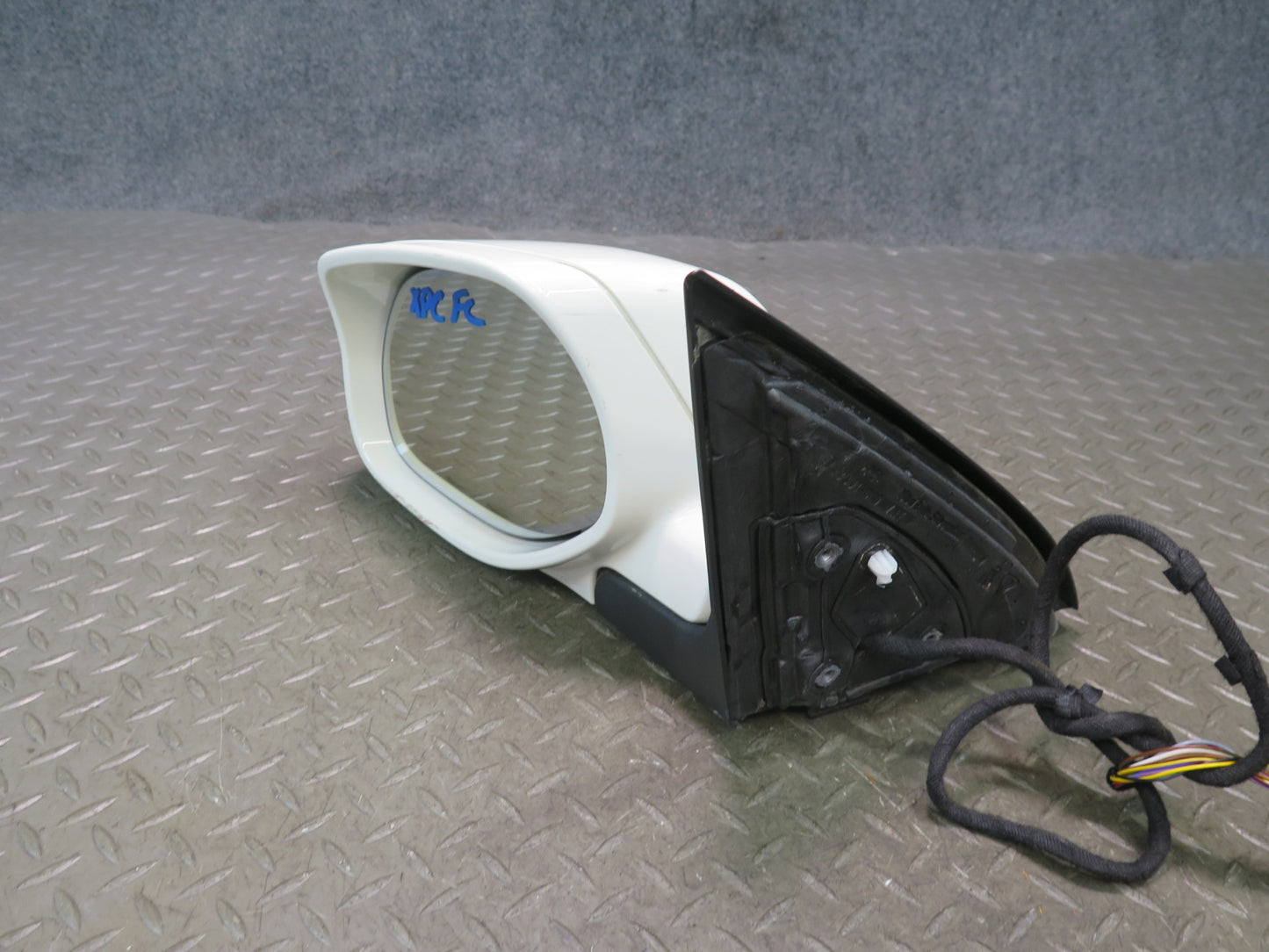 2008-2010 Porsche Cayenne 957 Left Exterior Side View Heated Mirror Sand White