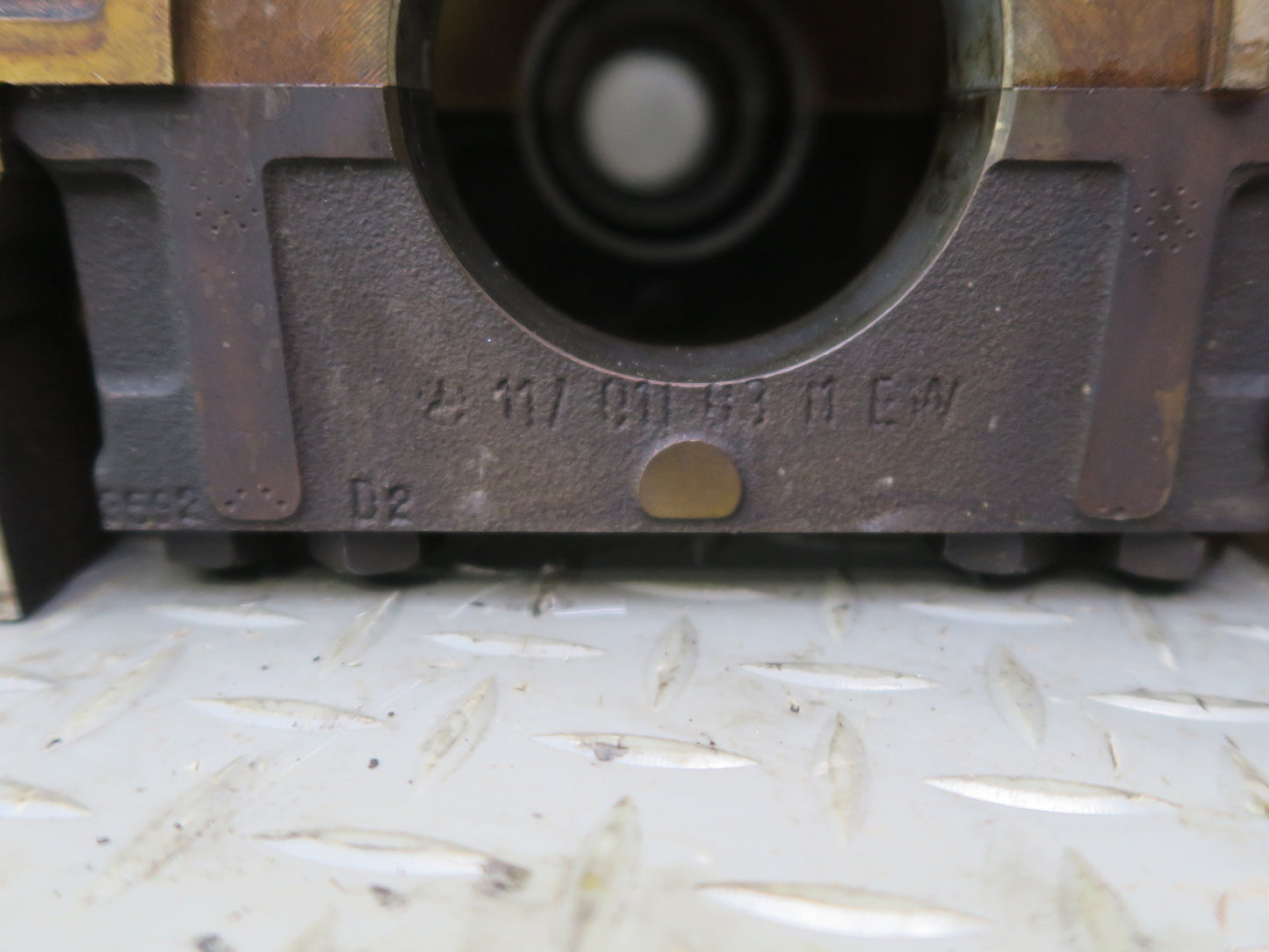 86-91 Mercedes W126 C126 5.5L M117 117.968 Engine Motor Block 1170112401 OEM