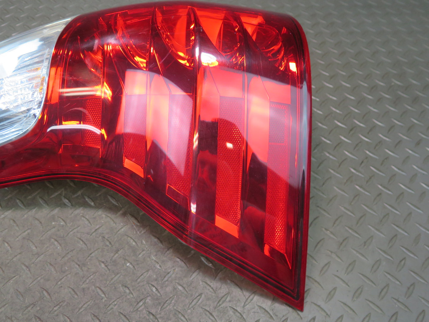 2010-2013 Lexus URJ150L GX460 Rear Left Driver Side Tail Light Lamp