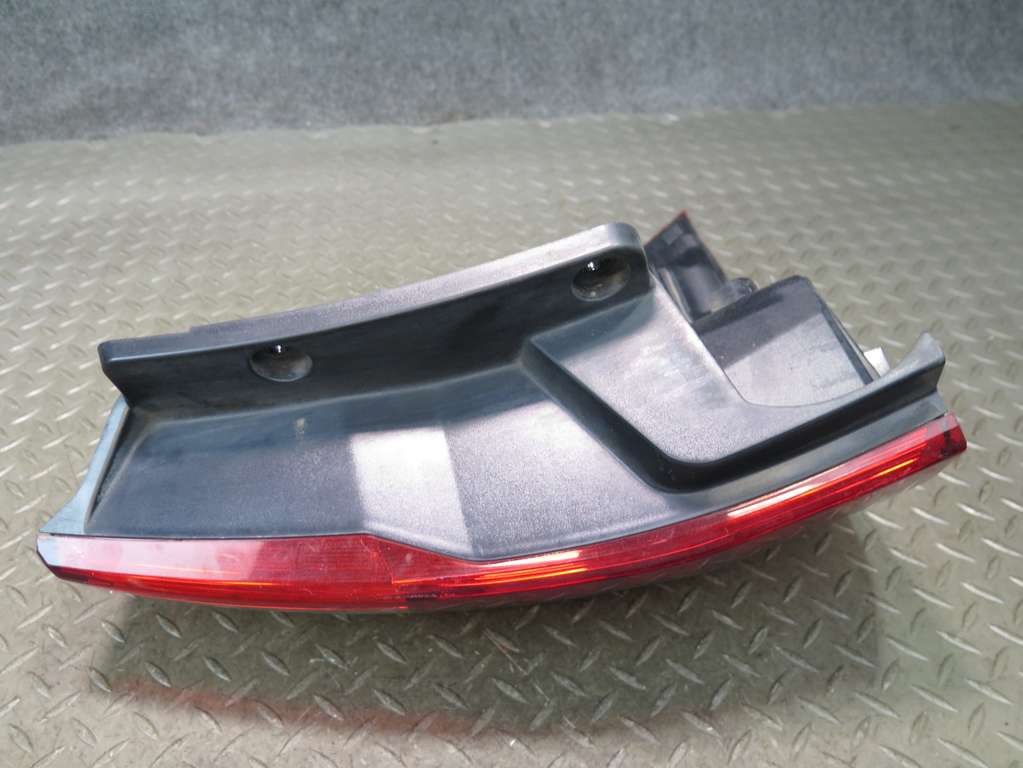 2010-2013 Lexus URJ150L GX460 Rear Left Driver Side Tail Light Lamp