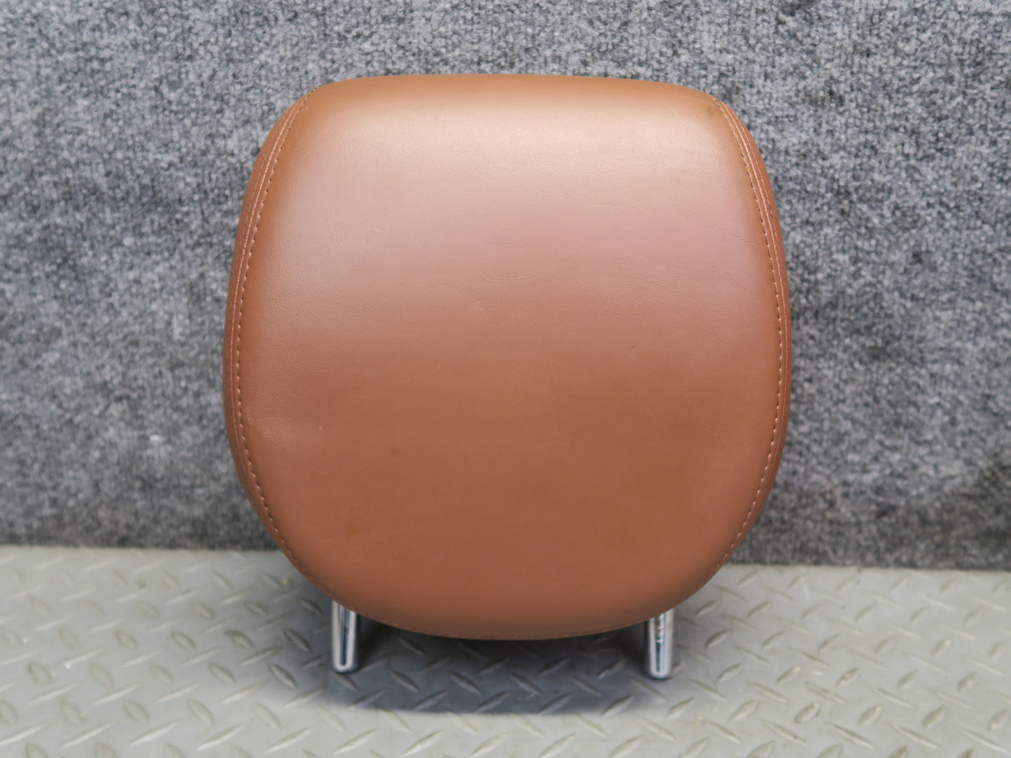 2003-2010 Porsche Cayenne 957 Rear Left Center Right Seat Leather Headrest Set
