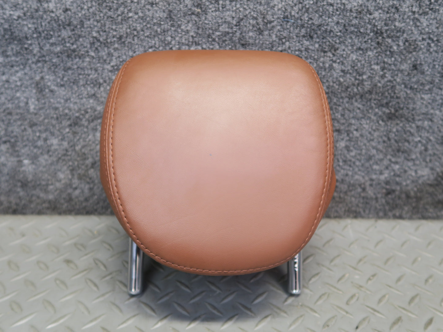 2003-2010 Porsche Cayenne 957 Rear Left Center Right Seat Leather Headrest Set